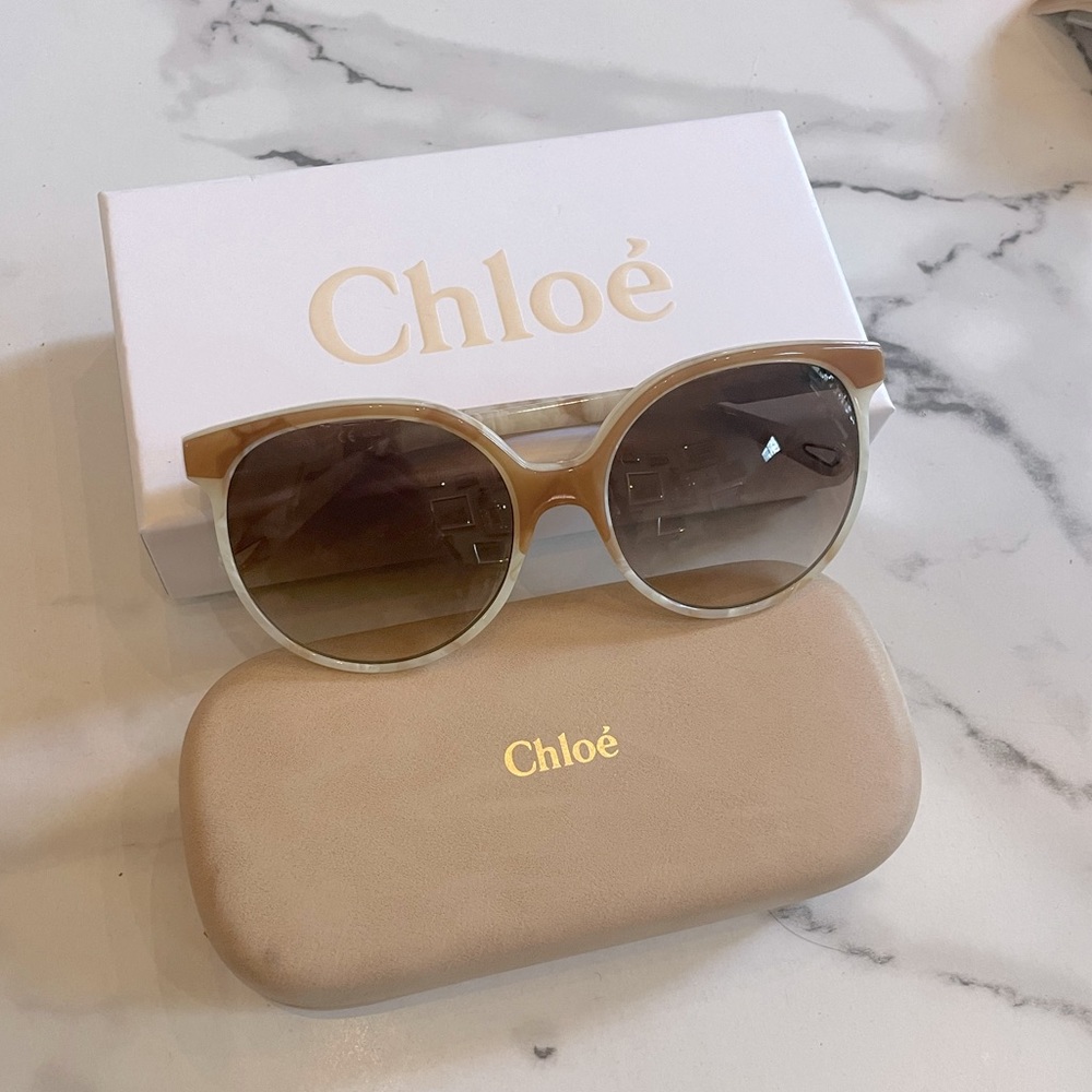 NIB Chloe round sunglasses $440
